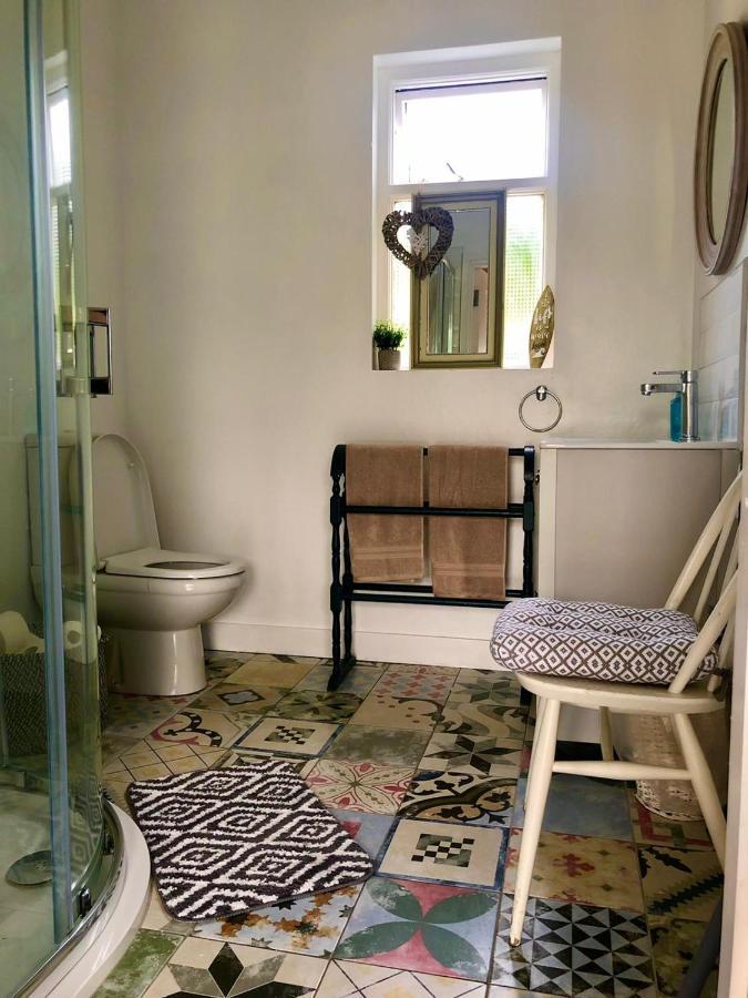 Ballygally Seaview And Garden Hideaway Экстерьер фото